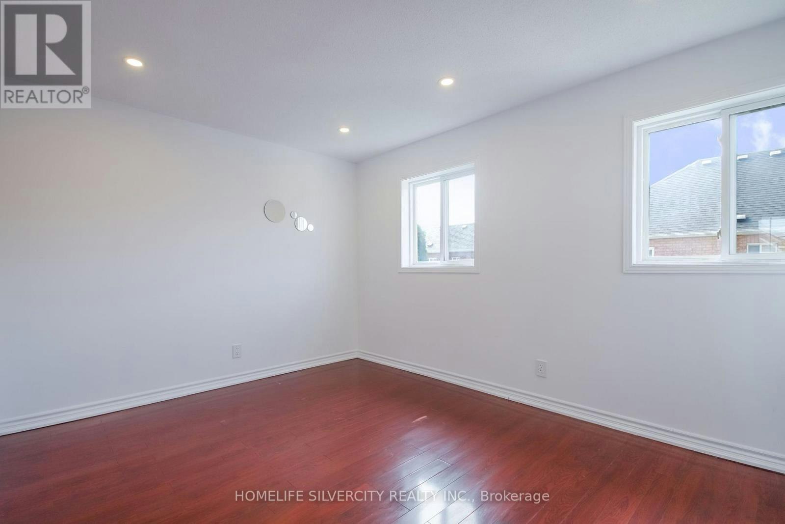 22 Meadow Glade Road, Brampton, ON, L6R 1Z7 - 22