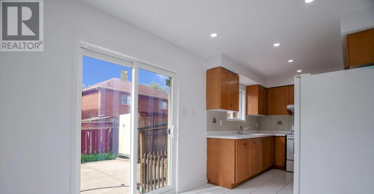 22 Meadow Glade Road, Brampton, ON, L6R 1Z7 - 15