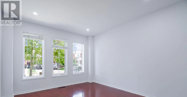 22 Meadow Glade Road, Brampton, ON, L6R 1Z7 - 8