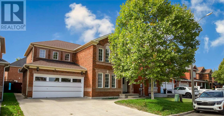 22 Meadow Glade Road, Brampton, ON, L6R 1Z7