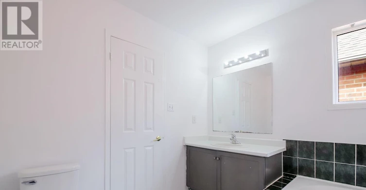 22 Meadow Glade Road, Brampton, ON, L6R 1Z7 - 29