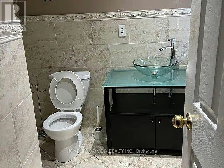 190 Campbell (Main Floor Avenue, Toronto, ON, M6P 3V4 - 5