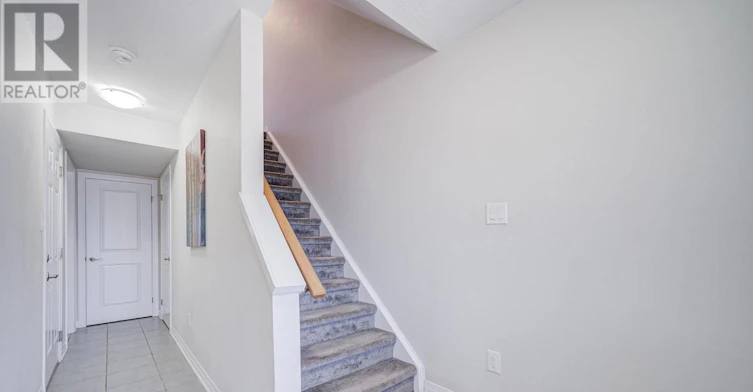 7 Sportsman Hill Street, Kitchener, ON, N2P 2N7 - 4