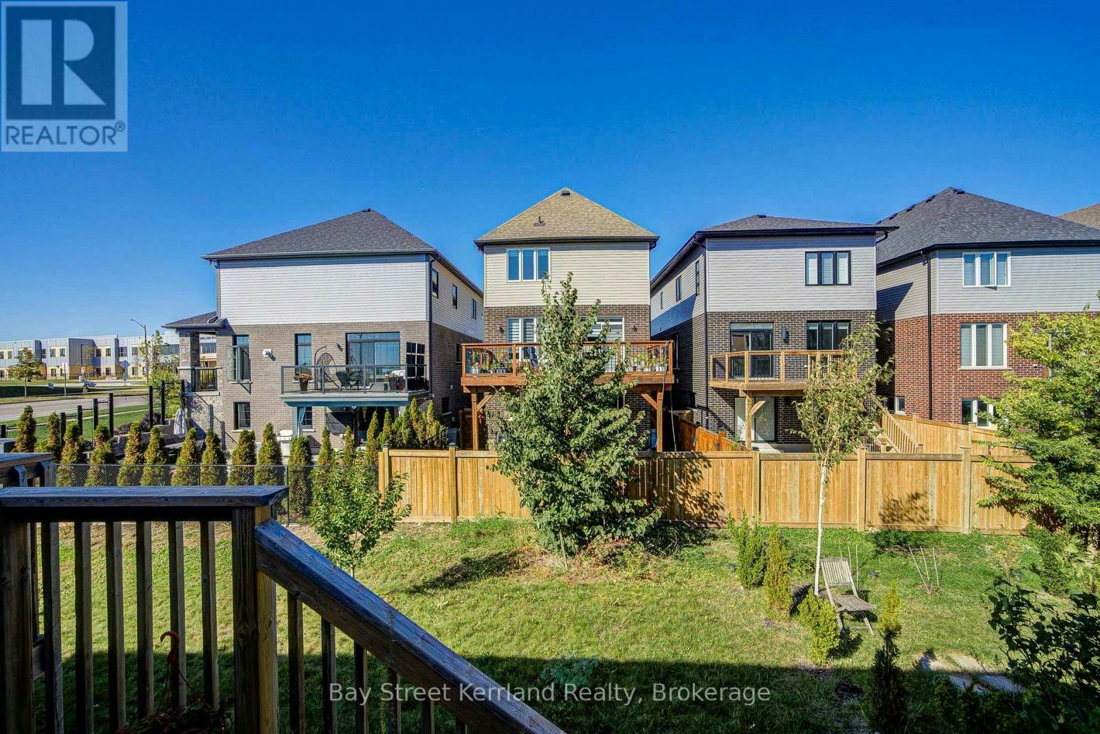 7 Sportsman Hill Street, Kitchener, ON, N2P 2N7 - 39