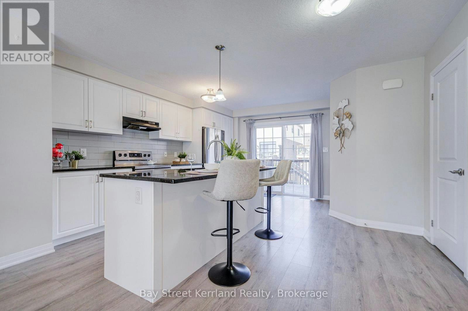 7 Sportsman Hill Street, Kitchener, ON, N2P 2N7 - 8