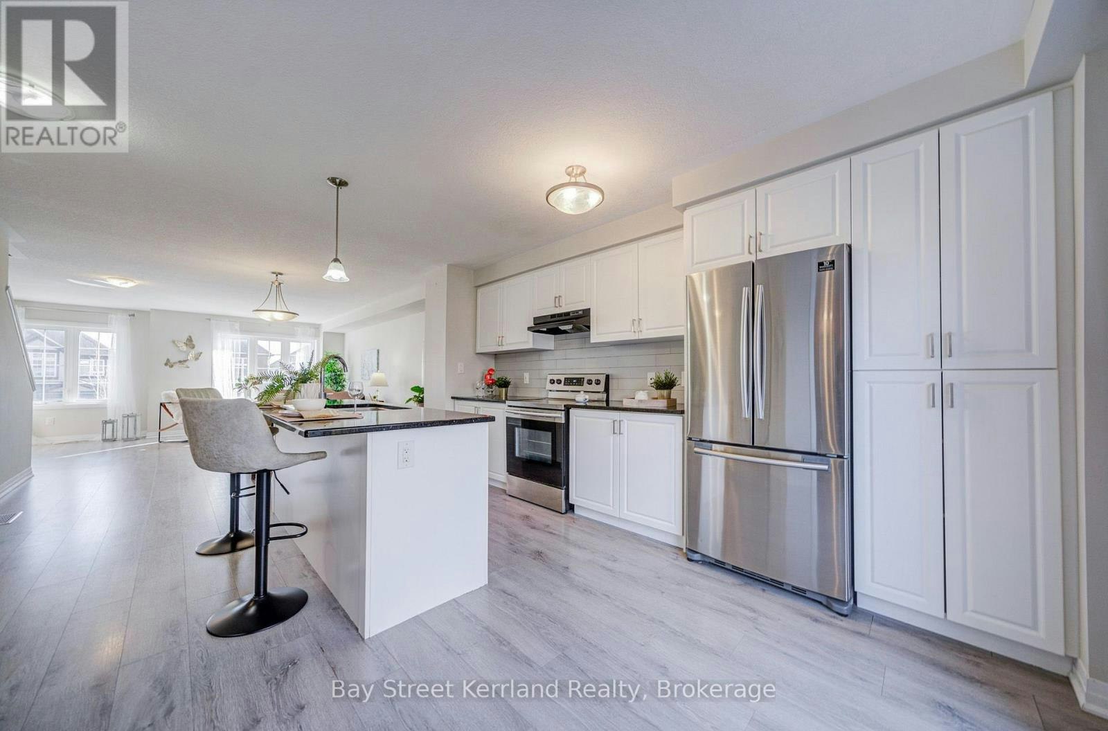 7 Sportsman Hill Street, Kitchener, ON, N2P 2N7 - 9