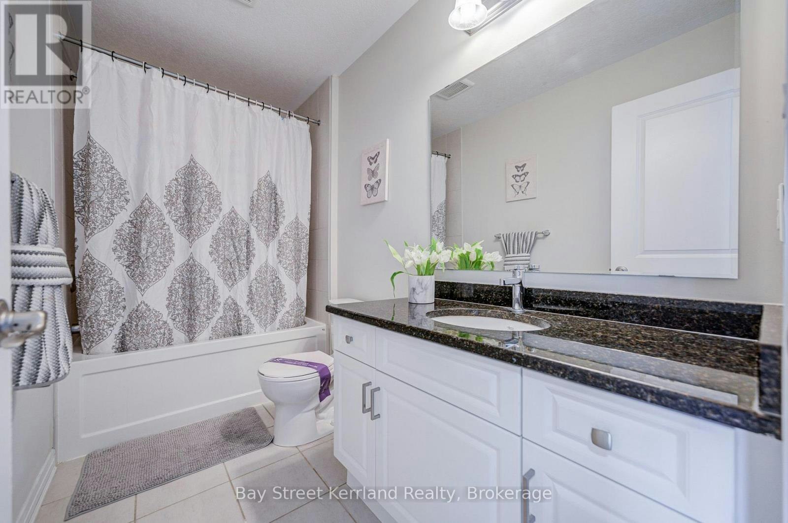 7 Sportsman Hill Street, Kitchener, ON, N2P 2N7 - 30