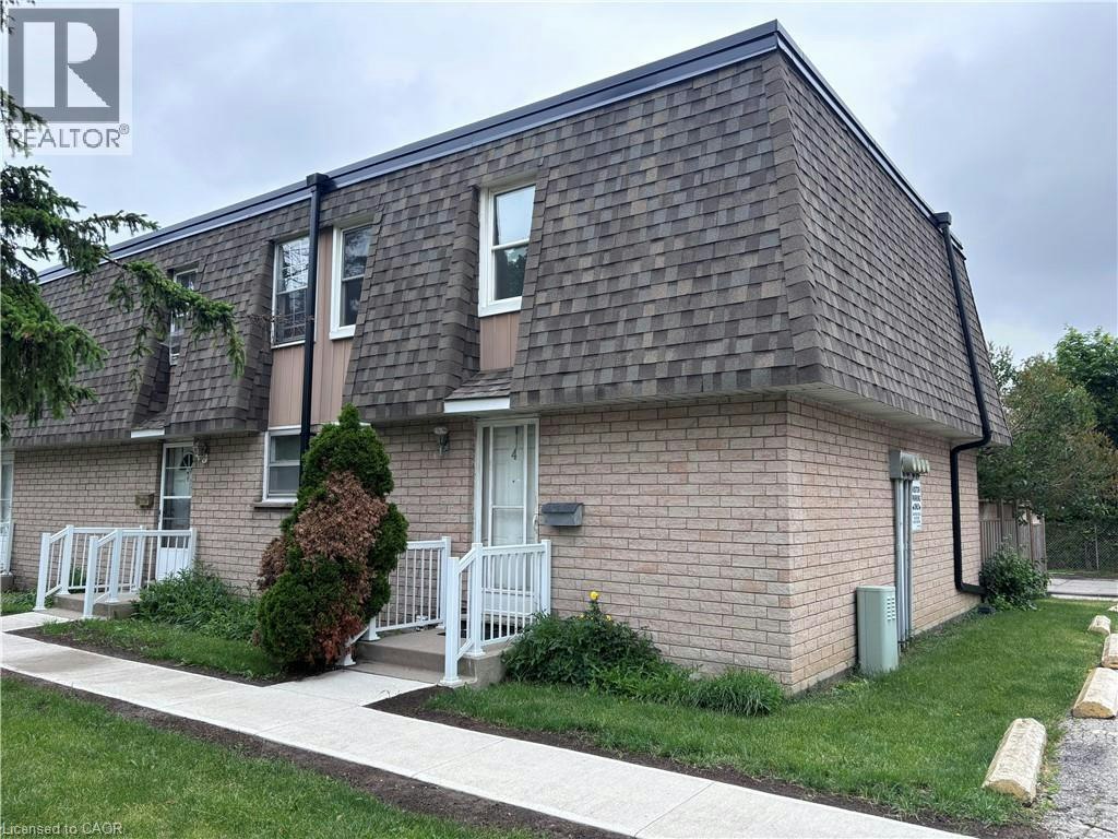 4-153 Limeridge Road W, Hamilton, ON, L9C 2V3