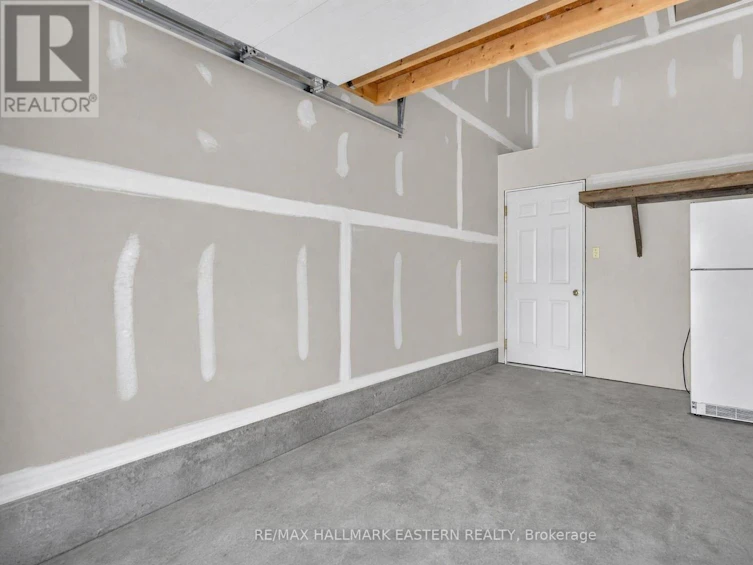 656 Clancy Crescent, Peterborough, ON, K9K 2S3 - 28