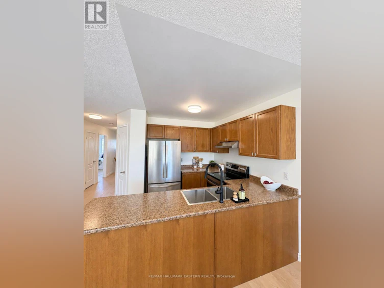 656 Clancy Crescent, Peterborough, ON, K9K 2S3 - 10
