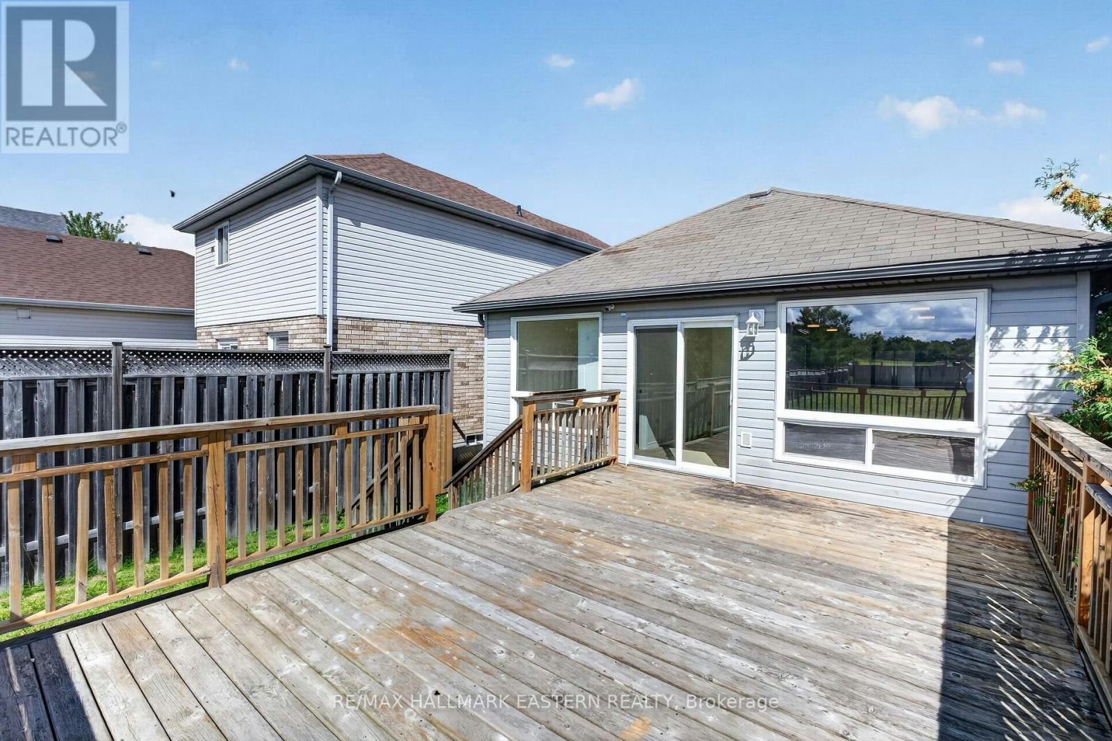 656 Clancy Crescent, Peterborough, ON, K9K 2S3 - 25