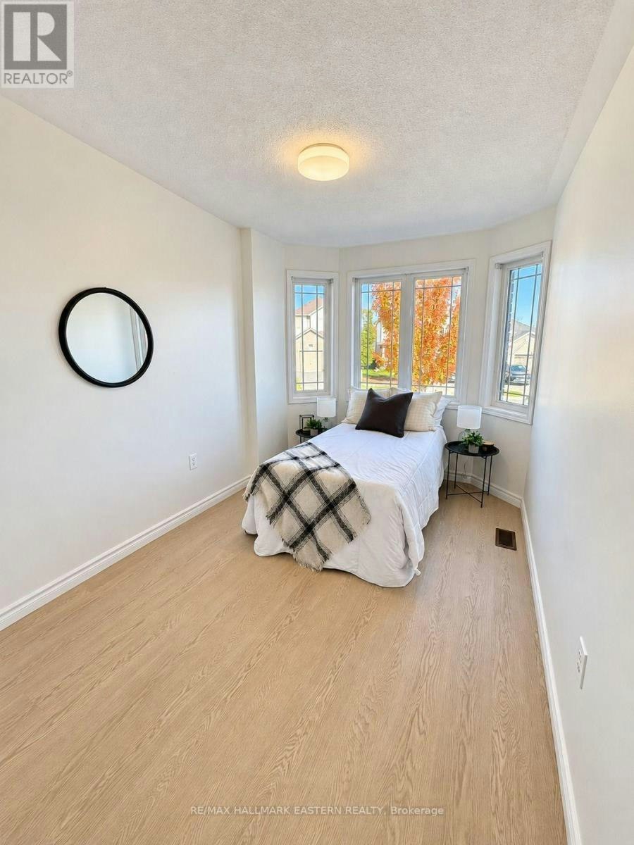 656 Clancy Crescent, Peterborough, ON, K9K 2S3 - 5