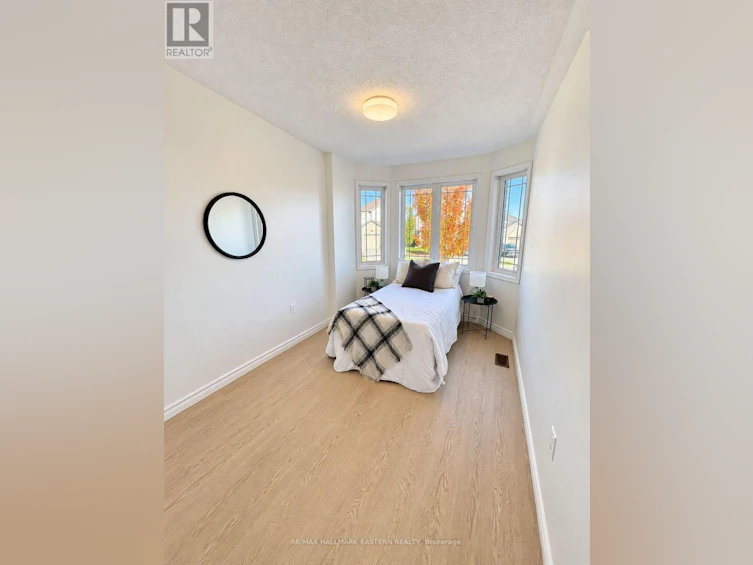 656 Clancy Crescent, Peterborough, ON, K9K 2S3 - 5