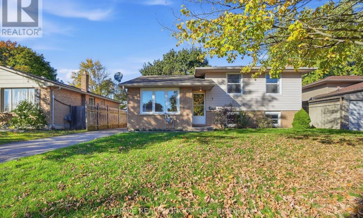 3 Parcreek Place