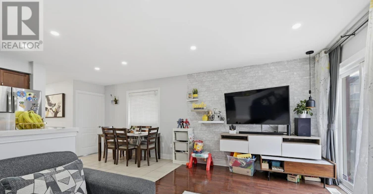 29 Tozer Crescent, Ajax, ON, L1T 4Z9 - 10