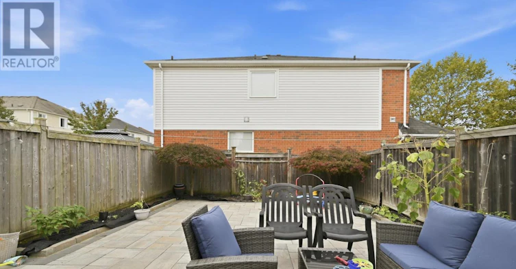 29 Tozer Crescent, Ajax, ON, L1T 4Z9 - 30