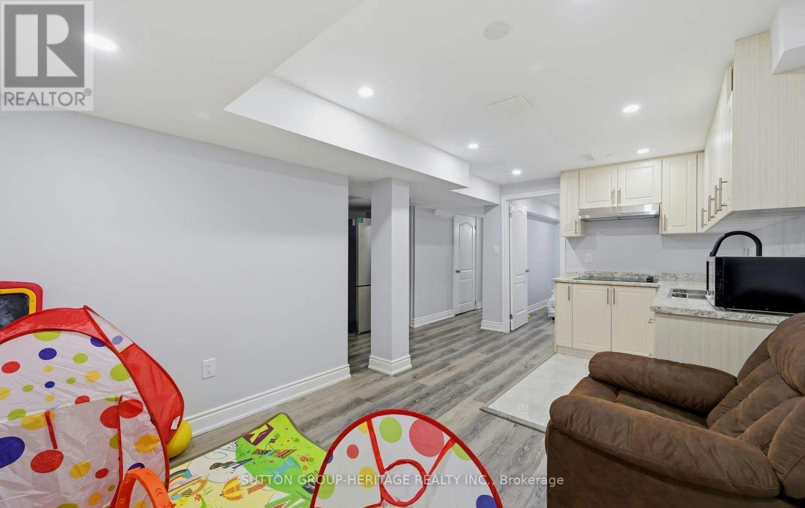 29 Tozer Crescent, Ajax, ON, L1T 4Z9 - 25