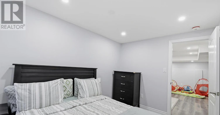 29 Tozer Crescent, Ajax, ON, L1T 4Z9 - 27