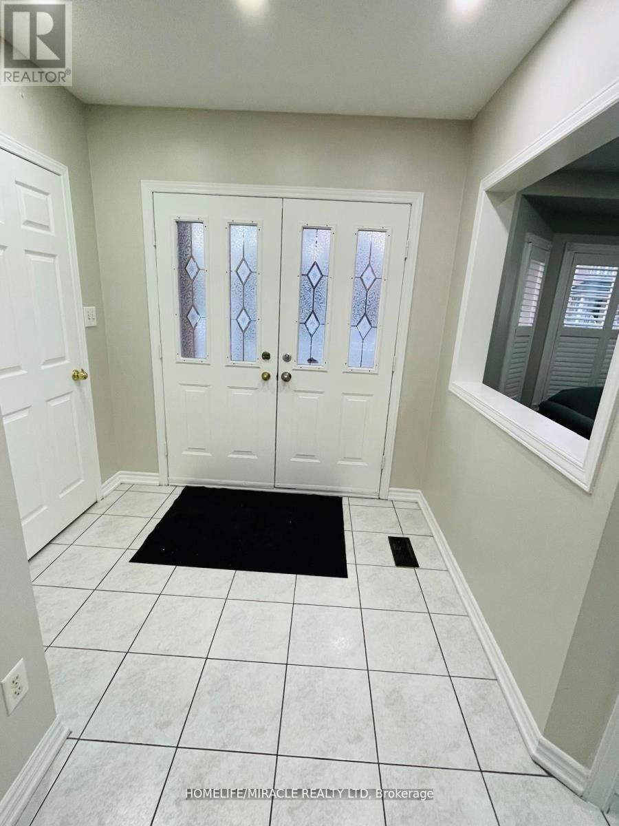 UPPER PORTION-80 Loons Call Crescent, Brampton, ON, L6R 2G4 - 2