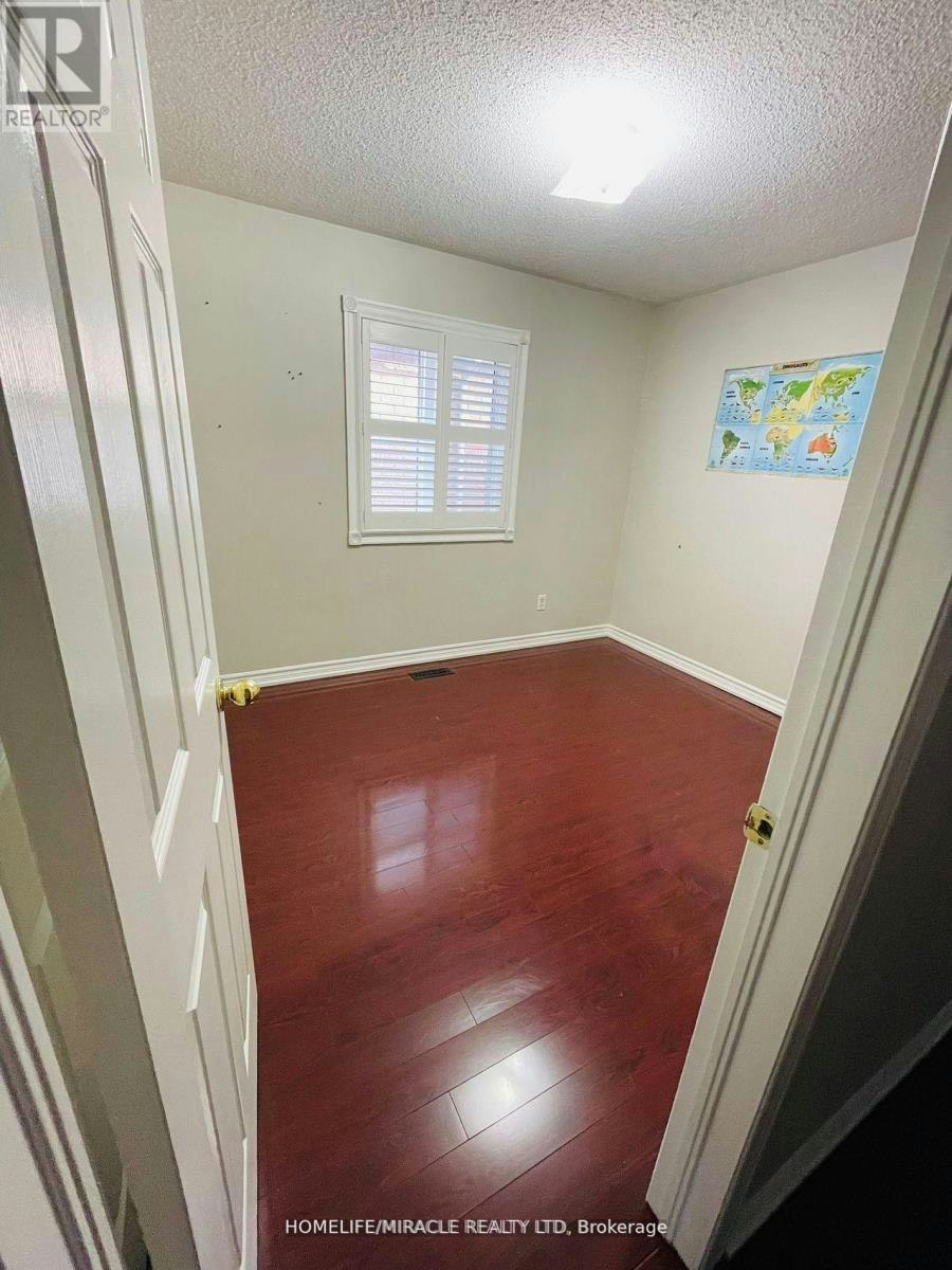UPPER PORTION-80 Loons Call Crescent, Brampton, ON, L6R 2G4 - 10