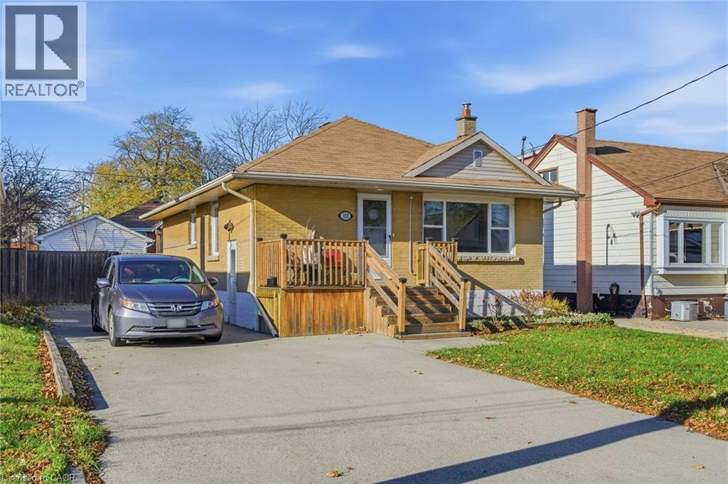 352 28th Street EAST, Hamilton, ON, L8V 3J6