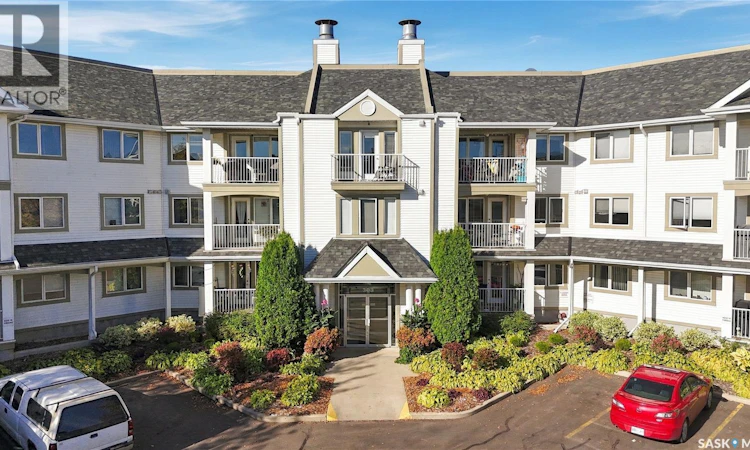 103-303 Pinehouse Drive