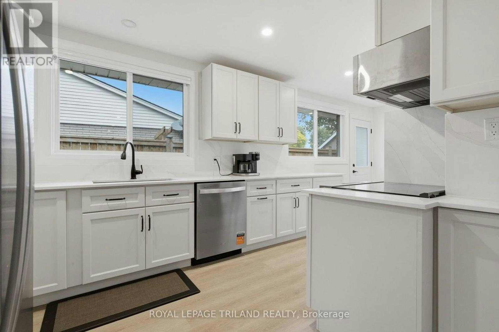 UPPER-27 Aldborough Avenue, St. Thomas, ON, N5R 4S8 - 2