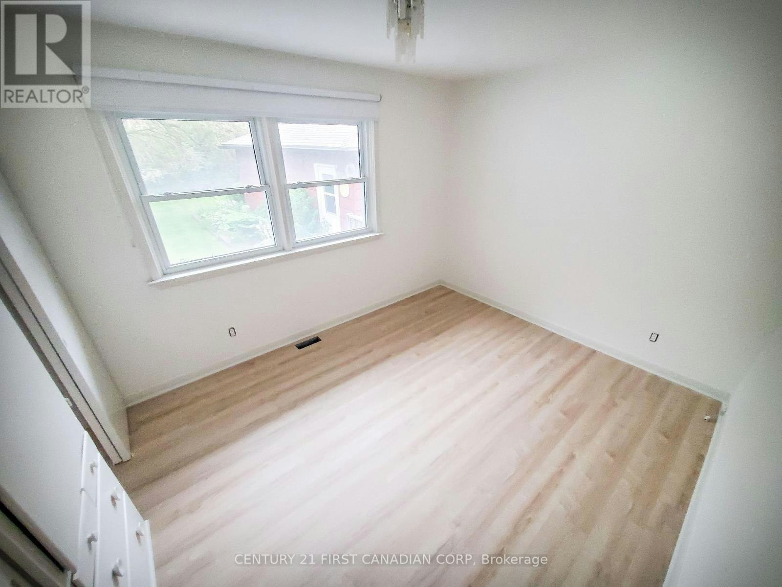 UPPER-29 Ford Crescent, London, ON, N6G 1H8 - 5