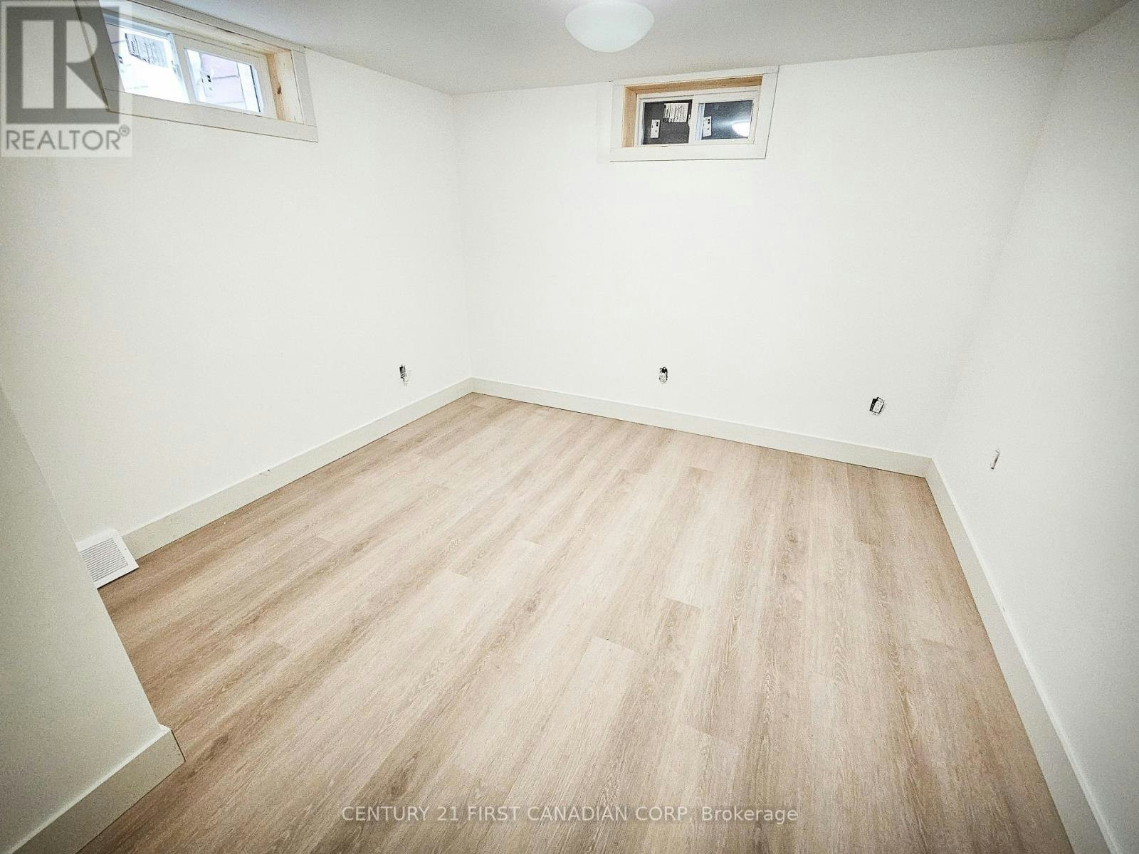 LOWER-29 Ford Crescent, London, ON, N6G 1H8 - 5