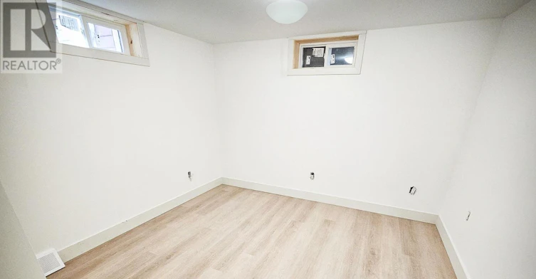 LOWER-29 Ford Crescent, London, ON, N6G 1H8 - 5