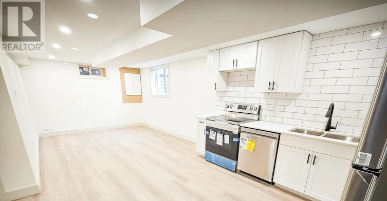LOWER-29 Ford Crescent, London, ON, N6G 1H8 - 3