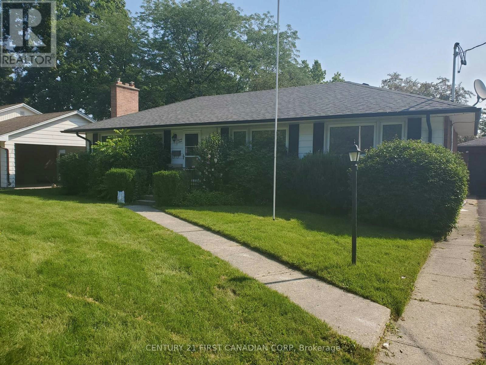 LOWER-29 Ford Crescent, London, ON, N6G 1H8 - 2