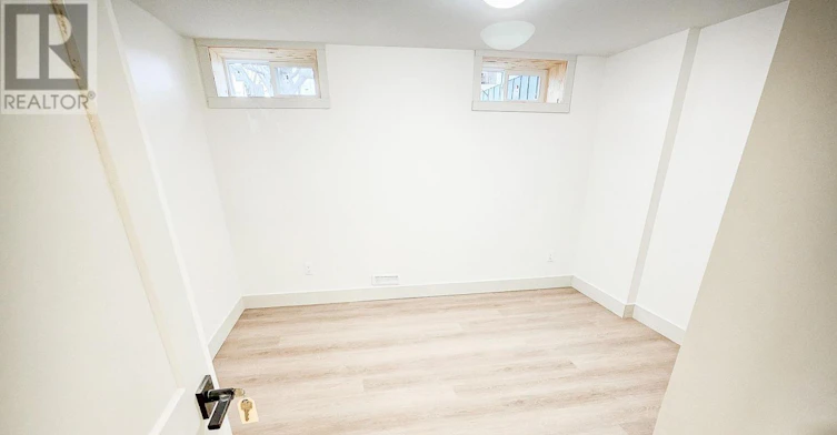 LOWER-29 Ford Crescent, London, ON, N6G 1H8 - 11