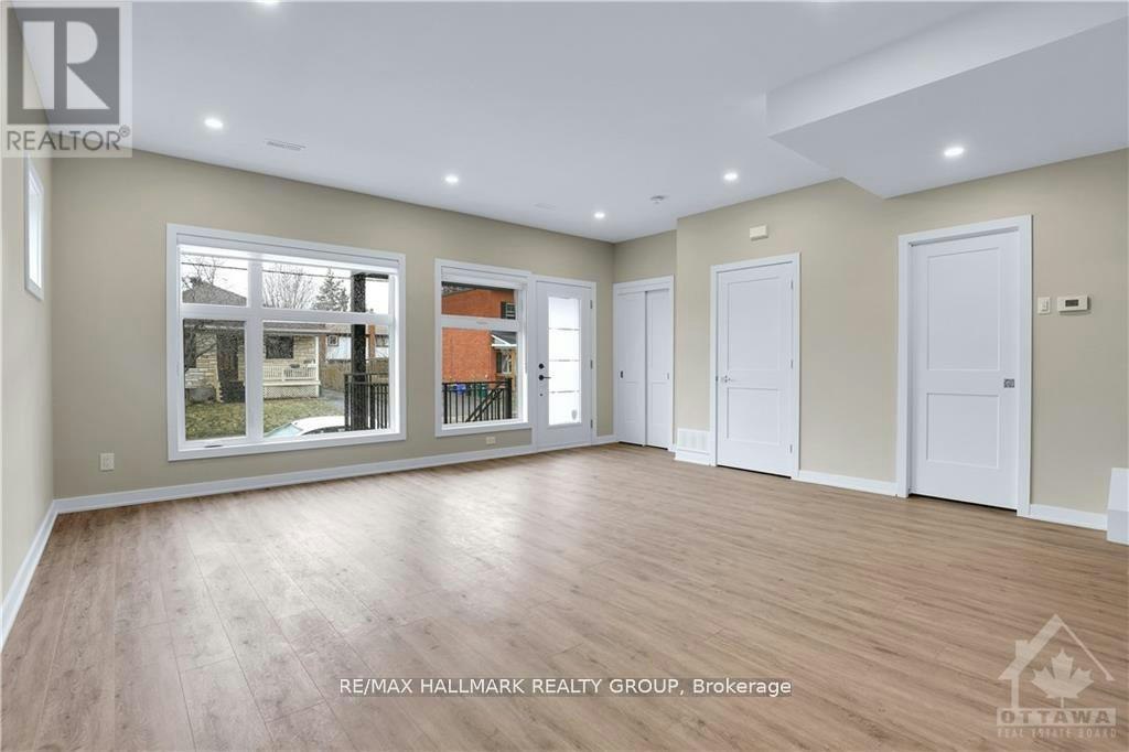 314 Mona Avenue, Ottawa, ON, K1L 7A2 - 11