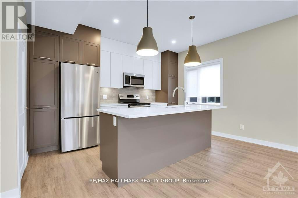 314 Mona Avenue, Ottawa, ON, K1L 7A2 - 6
