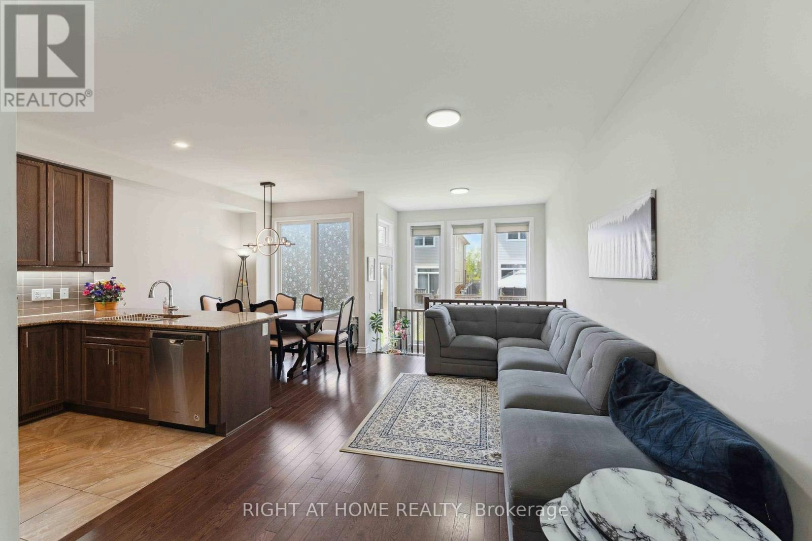 819 Miikana Road, Ottawa, ON, K1X 0G5 - 9