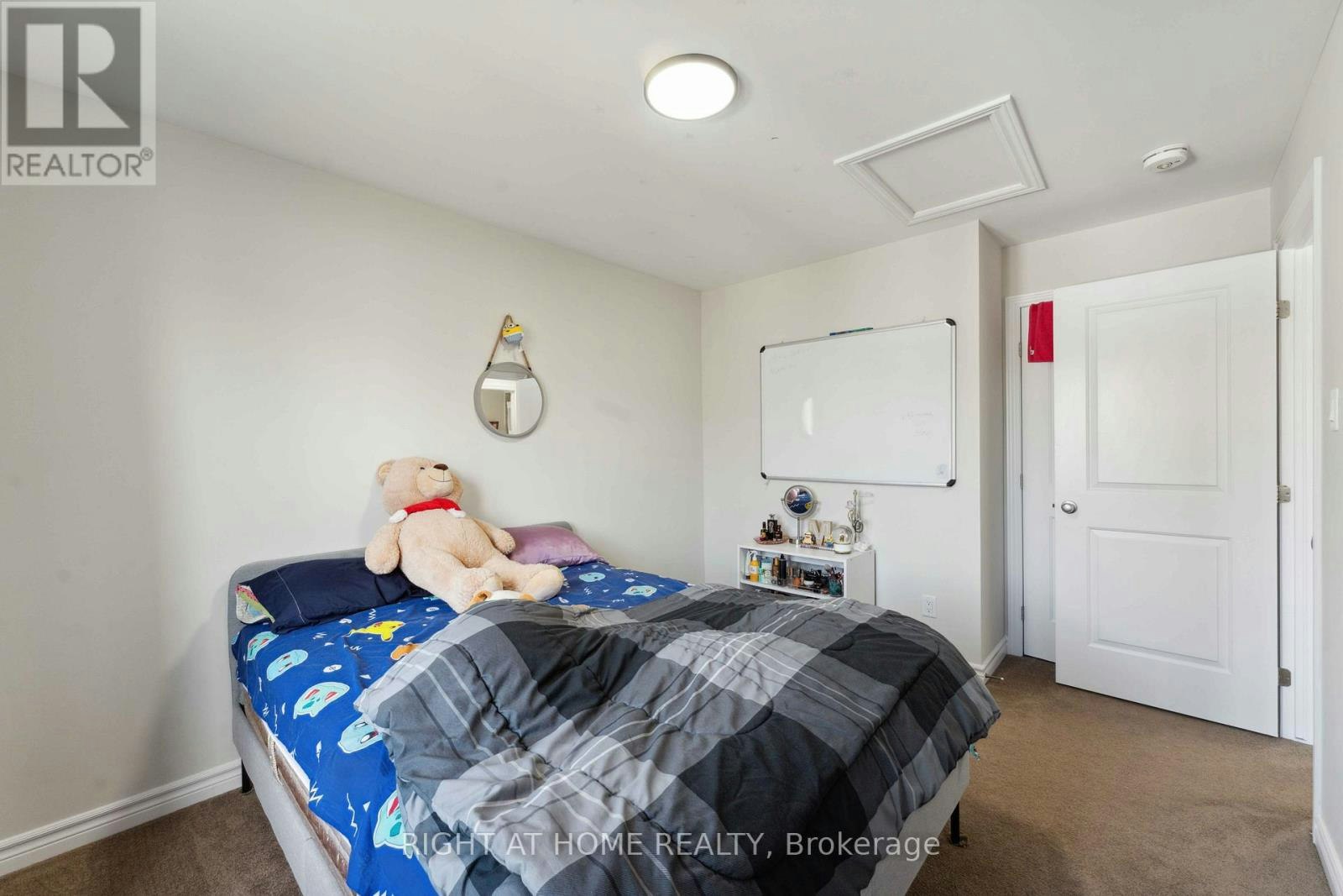 819 Miikana Road, Ottawa, ON, K1X 0G5 - 34