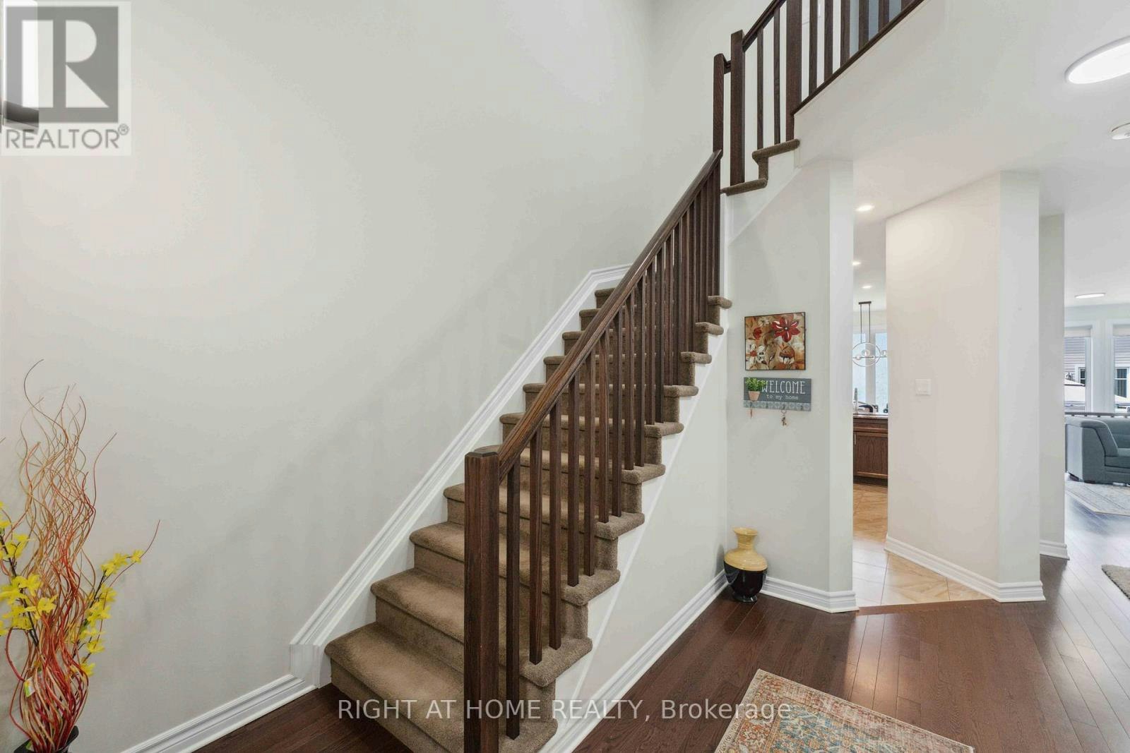 819 Miikana Road, Ottawa, ON, K1X 0G5 - 4