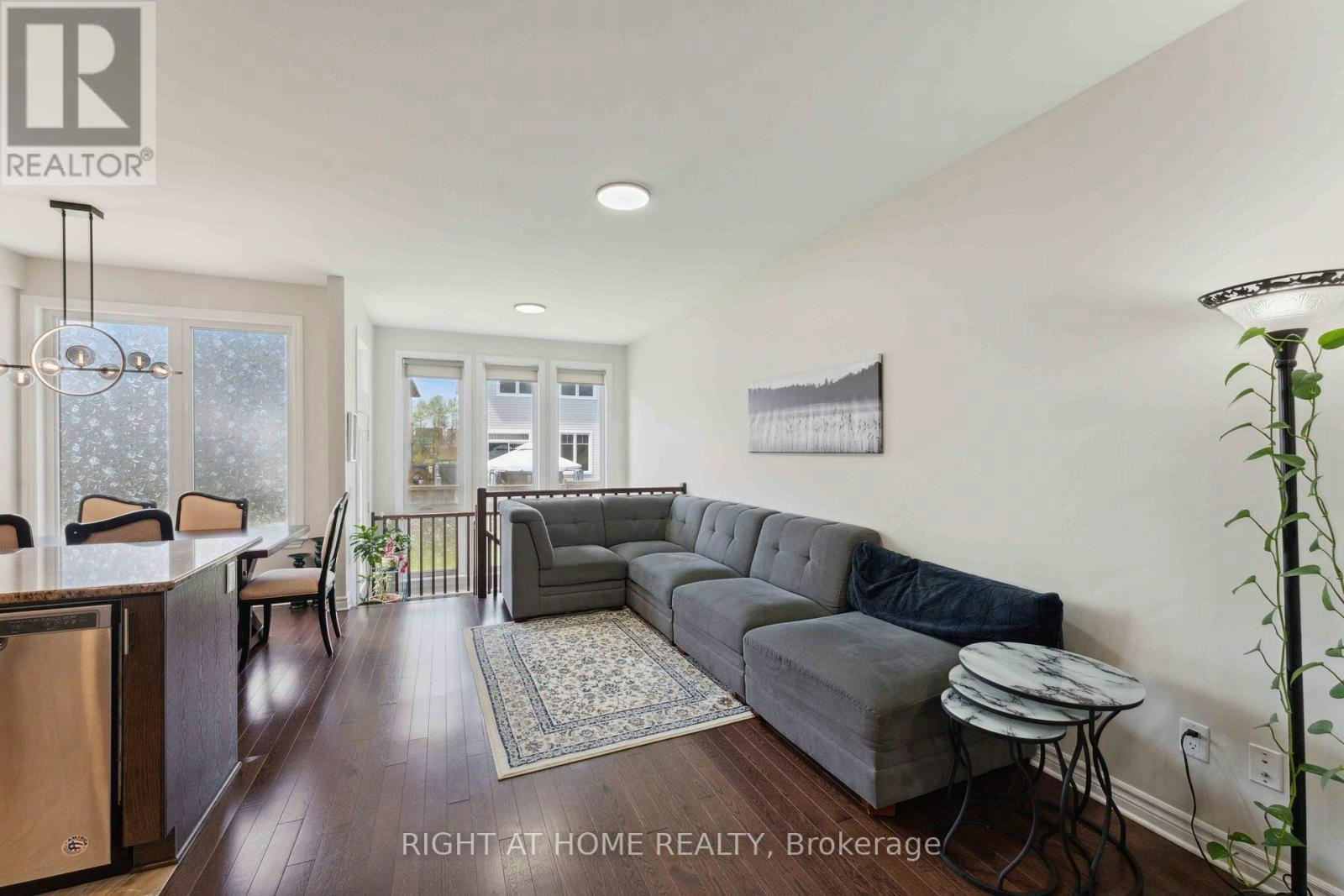 819 Miikana Road, Ottawa, ON, K1X 0G5 - 8