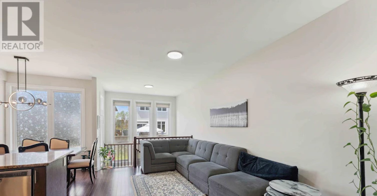 819 Miikana Road, Ottawa, ON, K1X 0G5 - 8