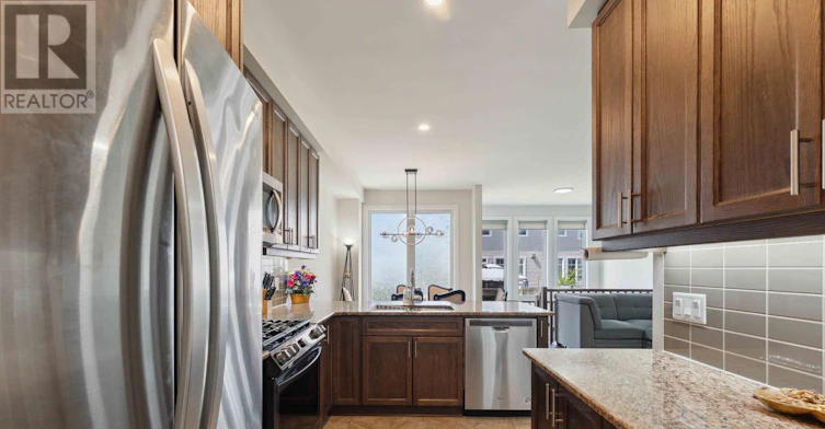 819 Miikana Road, Ottawa, ON, K1X 0G5 - 11