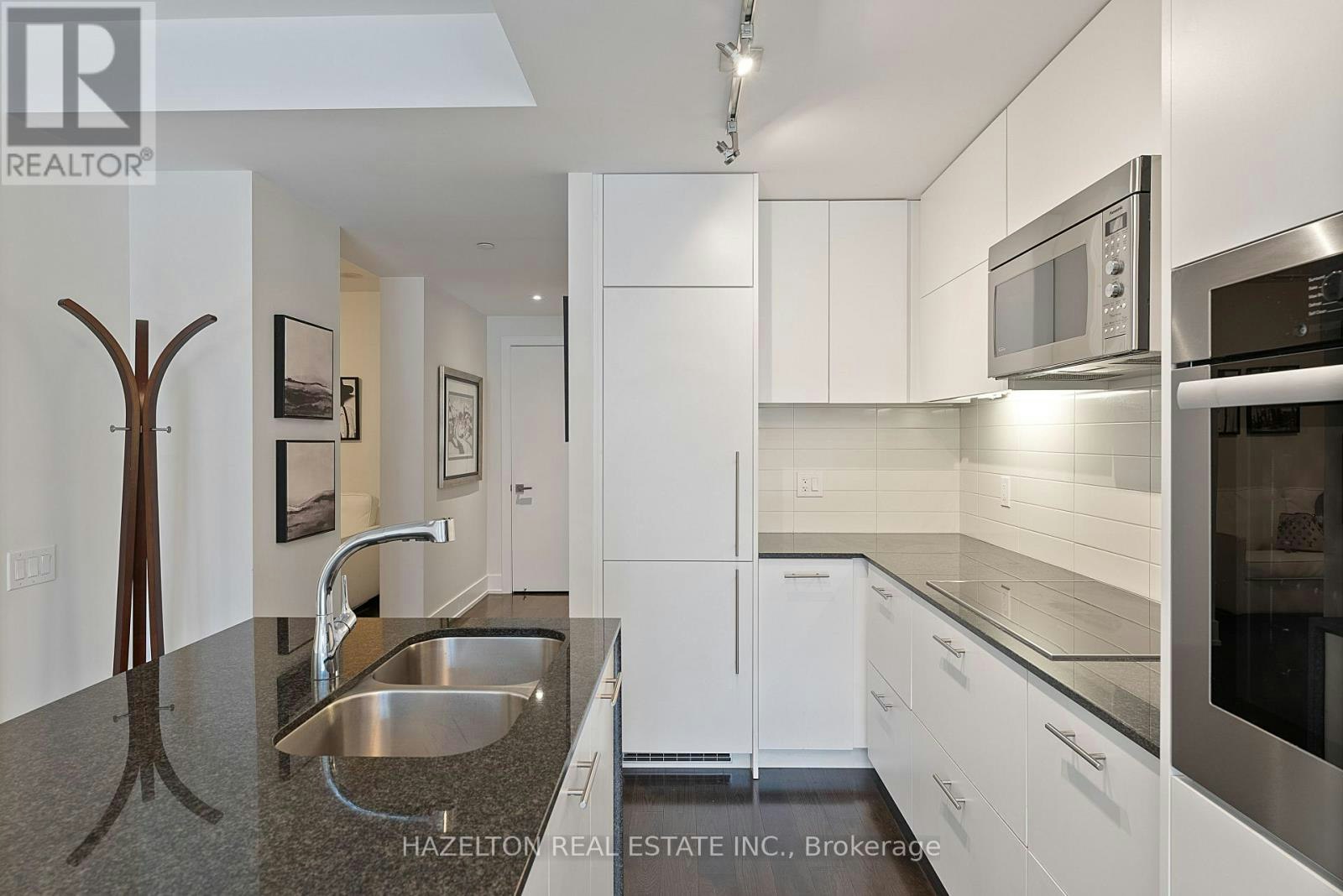 211-170 Avenue Road, Toronto, ON, M5R 0A4 - 8