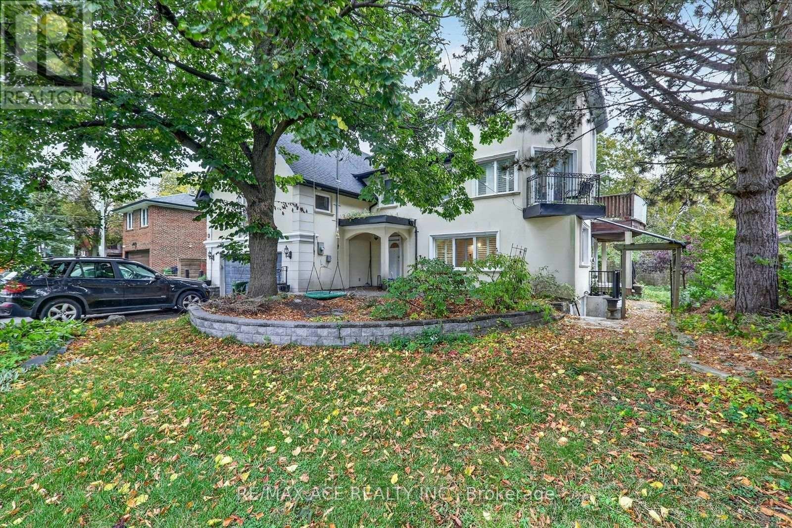 MAIN-3 Larwood Boulevard, Toronto, ON, M1M 2M4 - 26