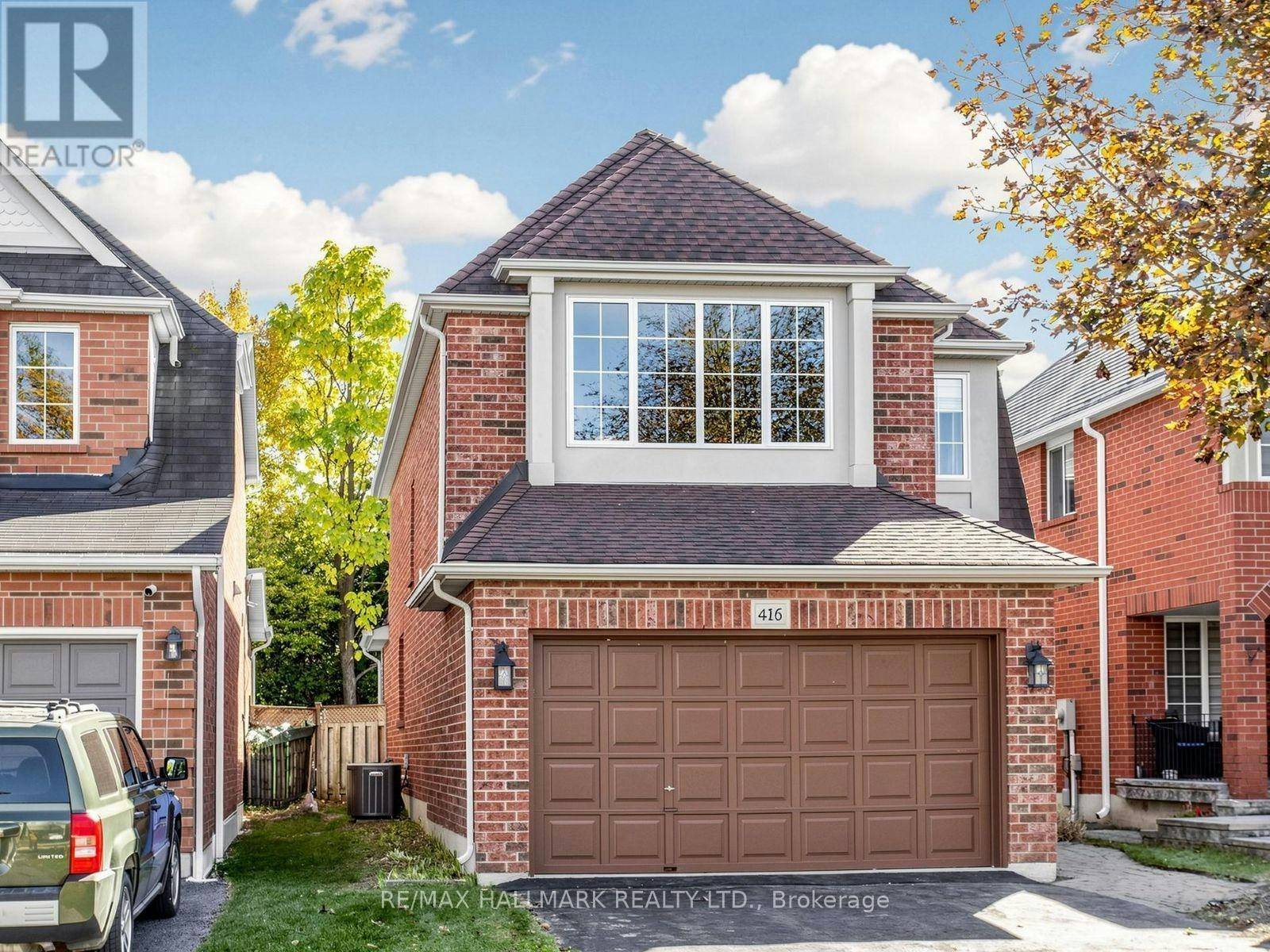 416 Heddle Crescent, Newmarket, ON, L3X 2J2