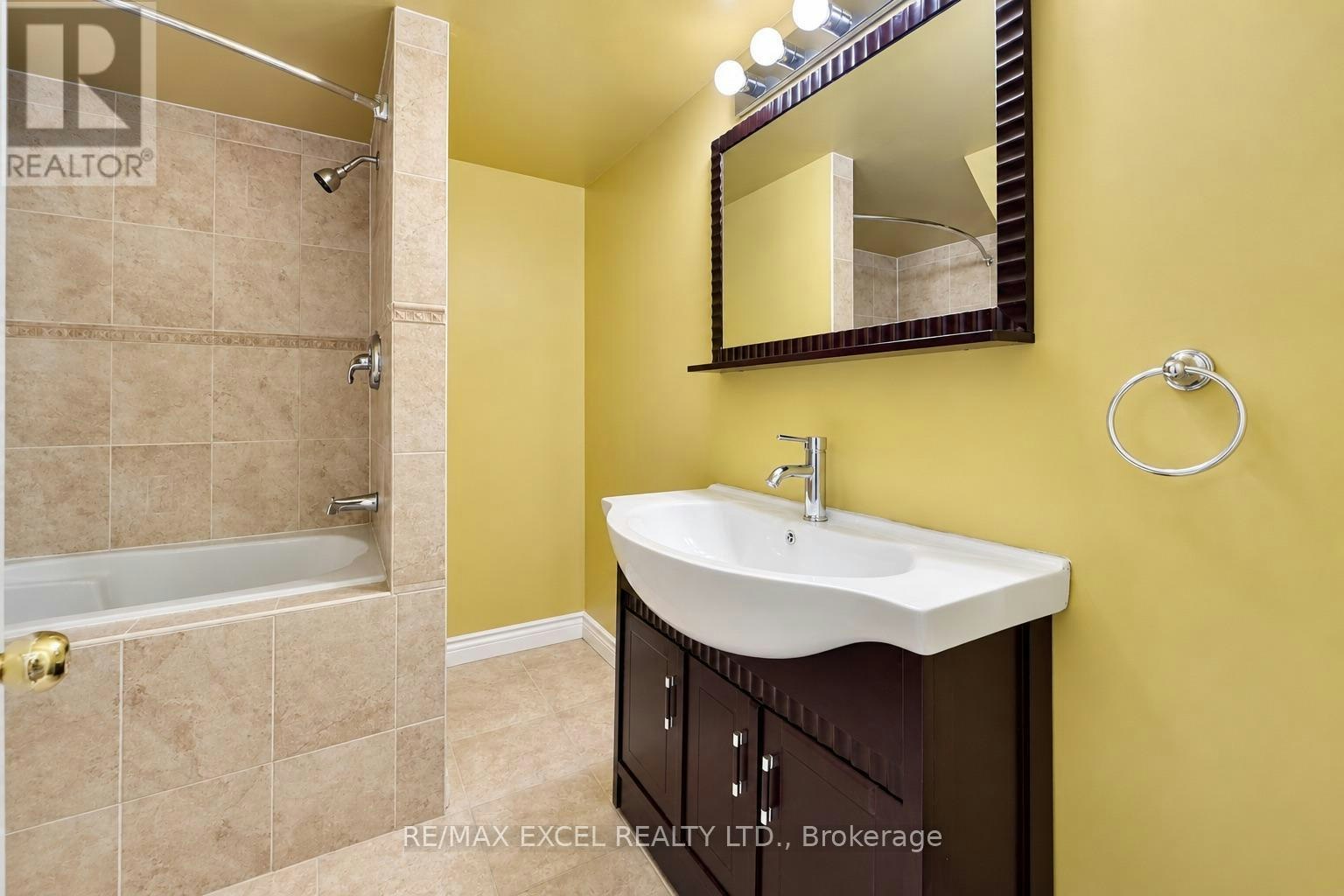 35 Stoneheath Crescent, Markham, ON, L6C 2K9 - 42