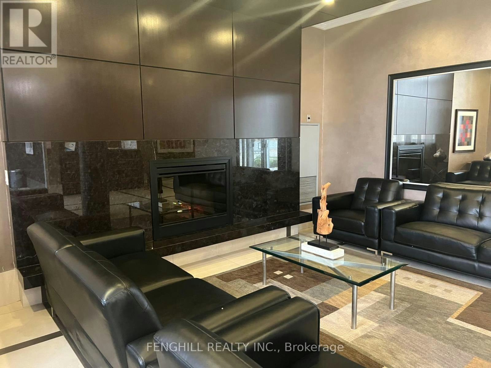 911-111 Upper Duke Crescent, Markham, ON, L6G 0C8 - 4