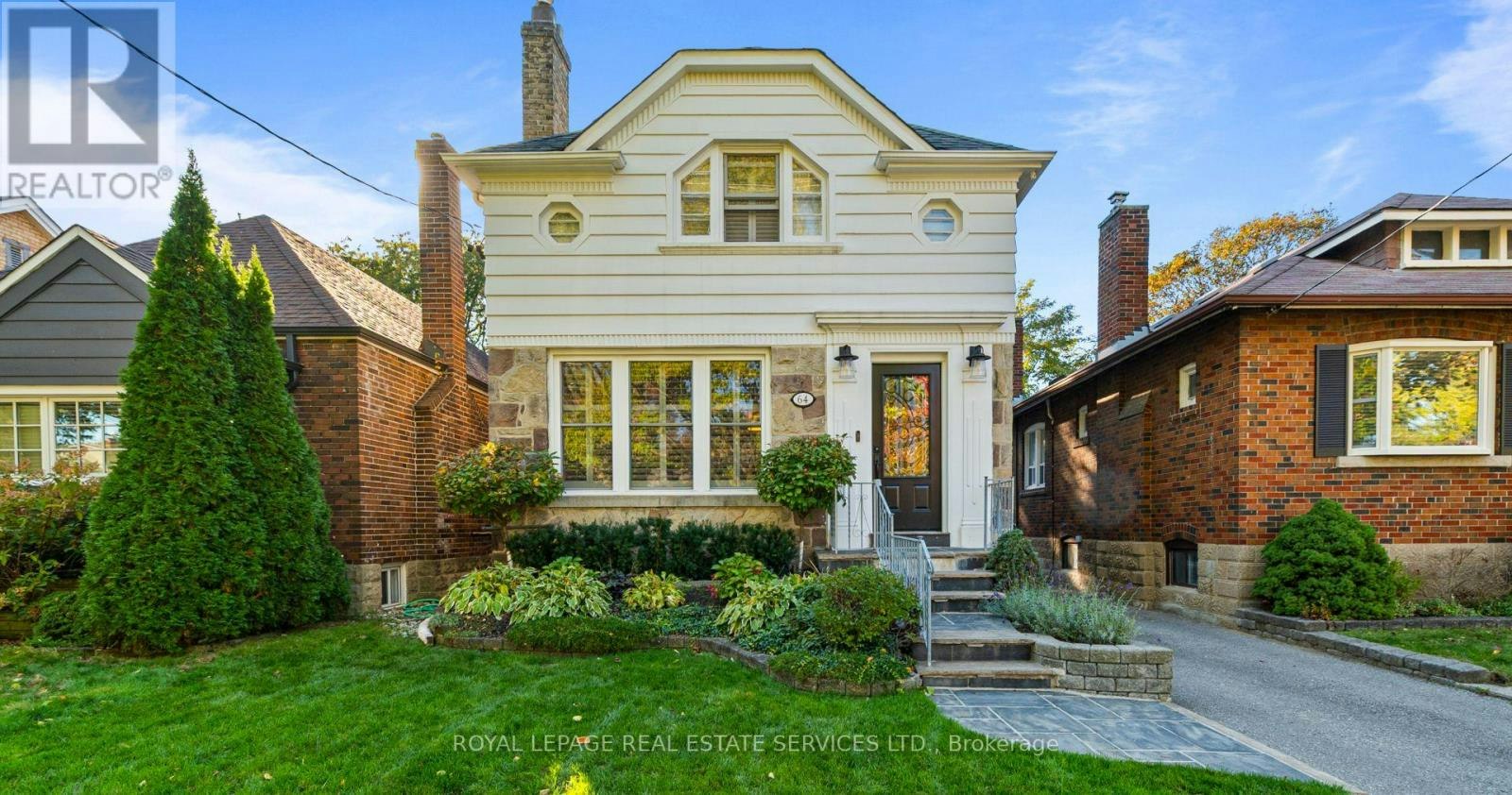 64 Cliveden Avenue, Toronto, ON, M8Z 3N1