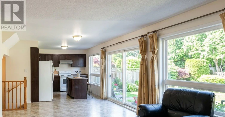 209 Blackburn Drive, Brantford, ON, N3T 0A5 - 6