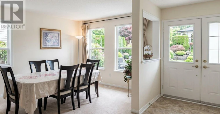 209 Blackburn Drive, Brantford, ON, N3T 0A5 - 4