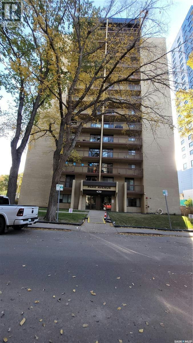 203-430 5th Avenue N, Saskatoon, SK, S7K 6Z2